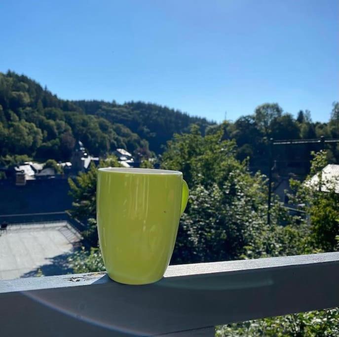 Hueftgold Schlafen & Wohnen Lejlighed Monschau Eksteriør billede