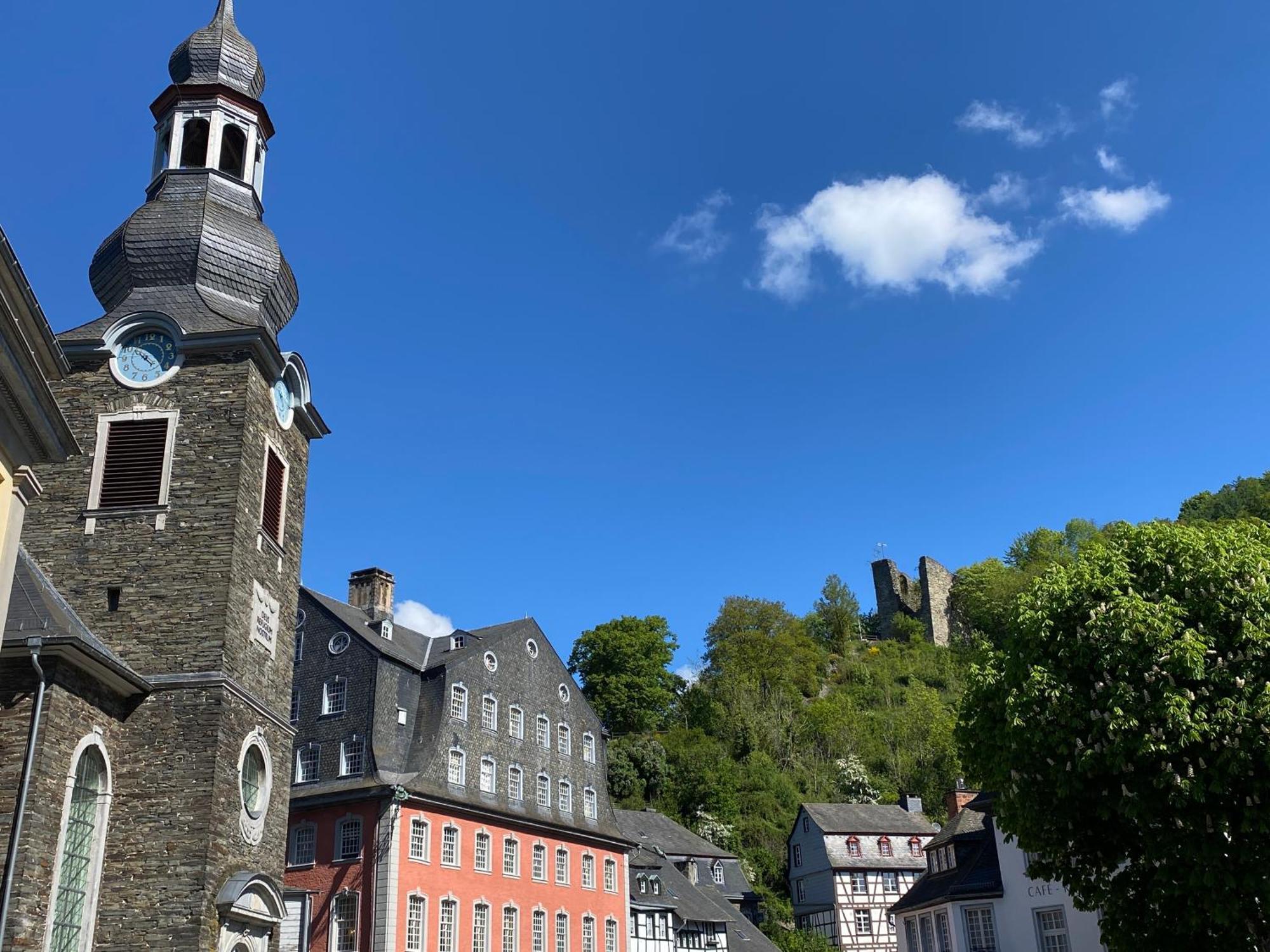 Hueftgold Schlafen & Wohnen Lejlighed Monschau Eksteriør billede